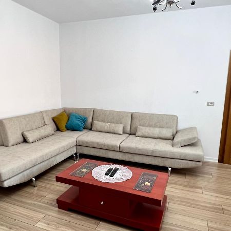 Comfort Home-Apartment Тирана Экстерьер фото