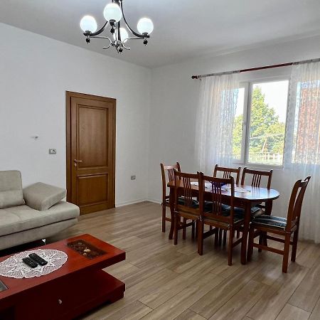 Comfort Home-Apartment Тирана Экстерьер фото