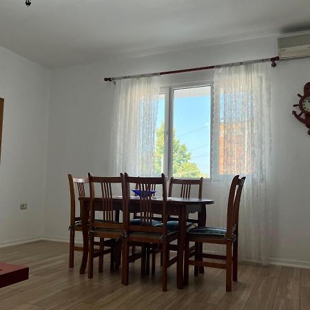 Comfort Home-Apartment Тирана Экстерьер фото
