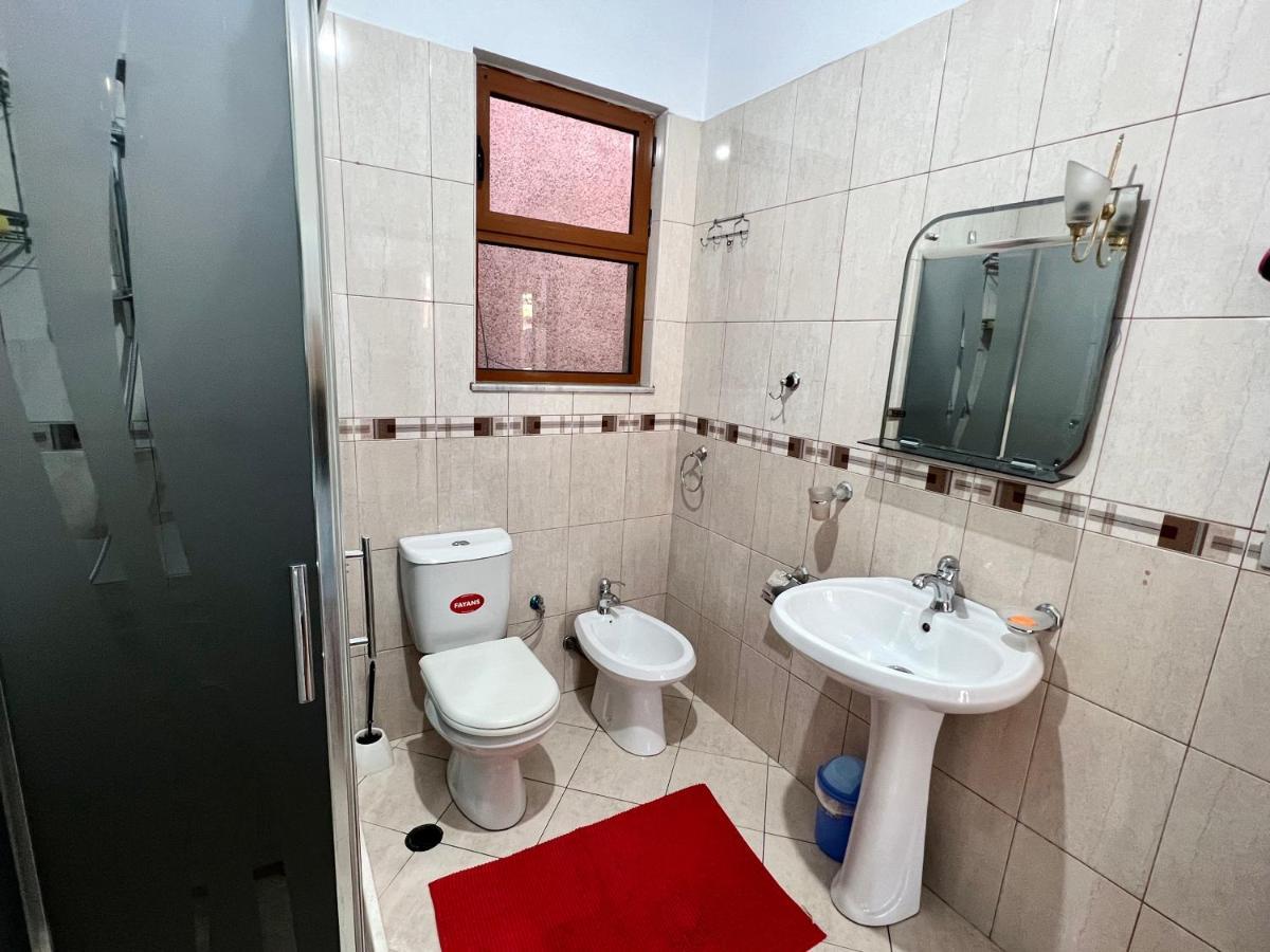 Comfort Home-Apartment Тирана Экстерьер фото