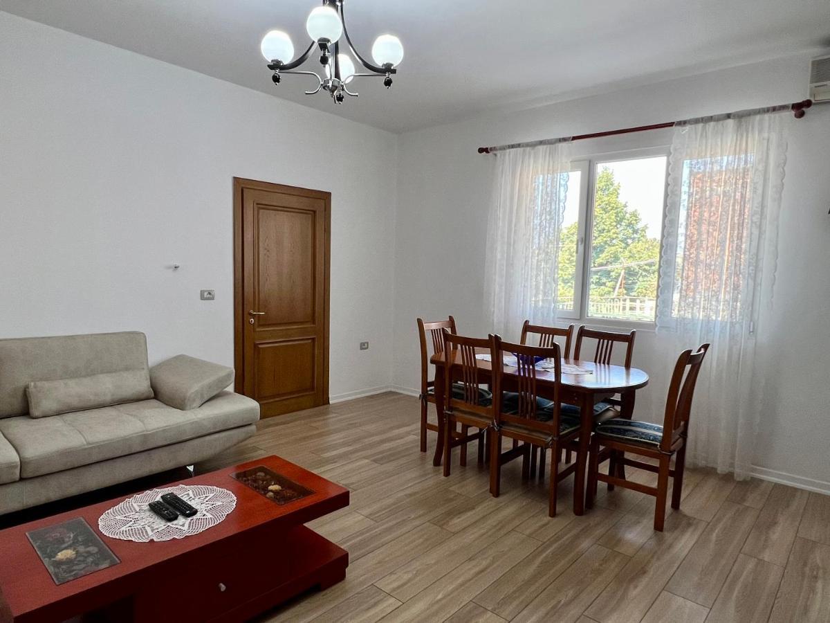 Comfort Home-Apartment Тирана Экстерьер фото